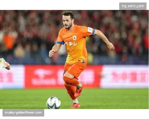 山东泰山卡扎伊什维利边路突破犀利 格鲁吉亚边锋在三中卫体系中获更大空间